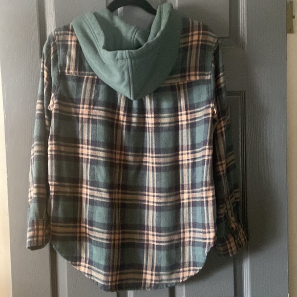 American Eagle flannel - Picture 2 of 3